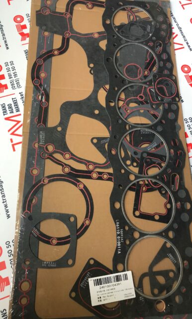 Комплект прокладок двигуна