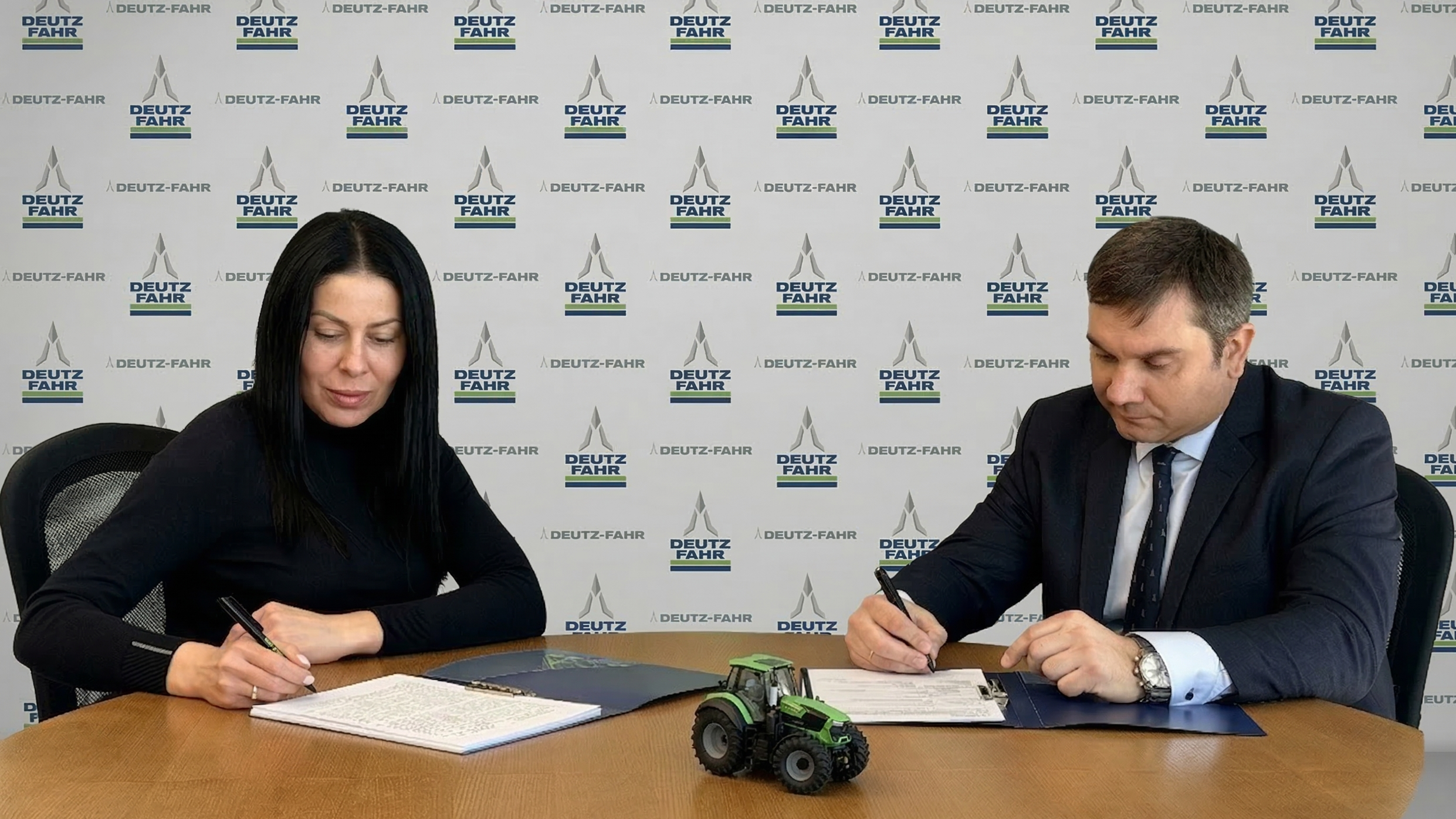 TransAgroMarket став офіційним дистриб’ютор Deutz-Fahr в Україні